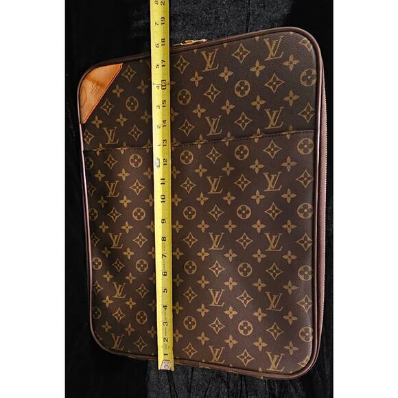 Louis Vuitton Pegase 45 rolling suitcase in Monogram canvas - Picture 4 of 16